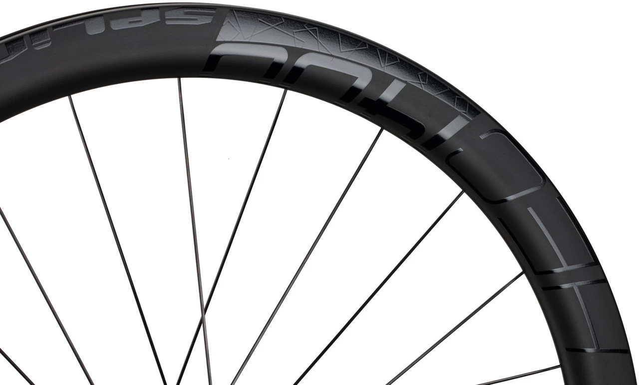 Dt-swiss HEC 1400 SPLINE 47 Carbon Disc Center Lock Hybrid 28" Laufradsatz – Bild 6